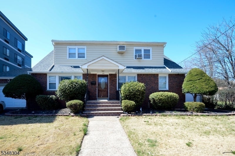 Photo of Listing #3954501