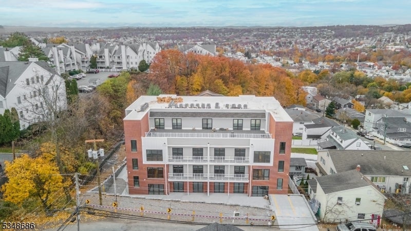 Photo of Listing #3954856