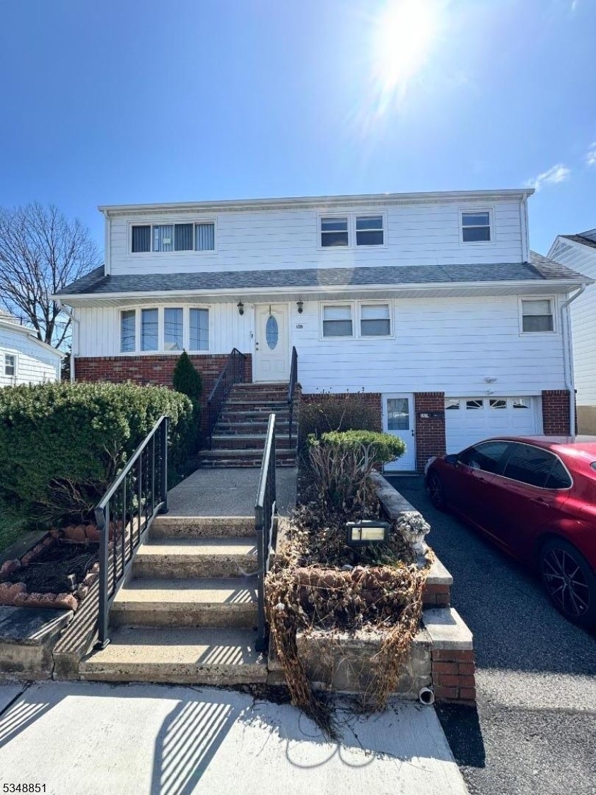 Photo of Listing #3955190