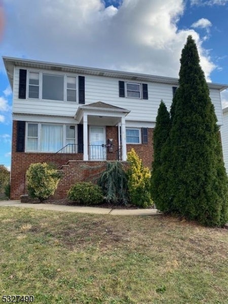 Photo of Listing #3955426