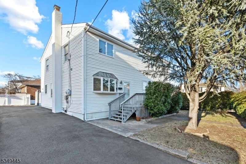 Photo of Listing #3955486