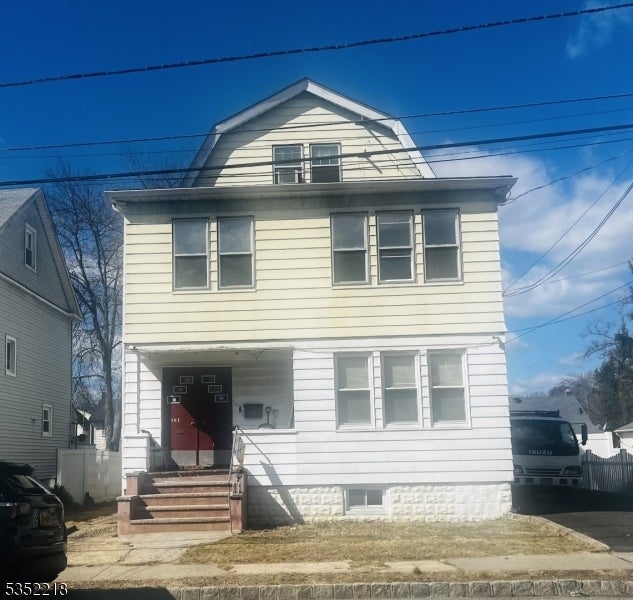 Photo of Listing #3957779