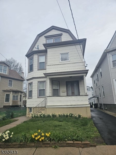 Photo of Listing #3958133