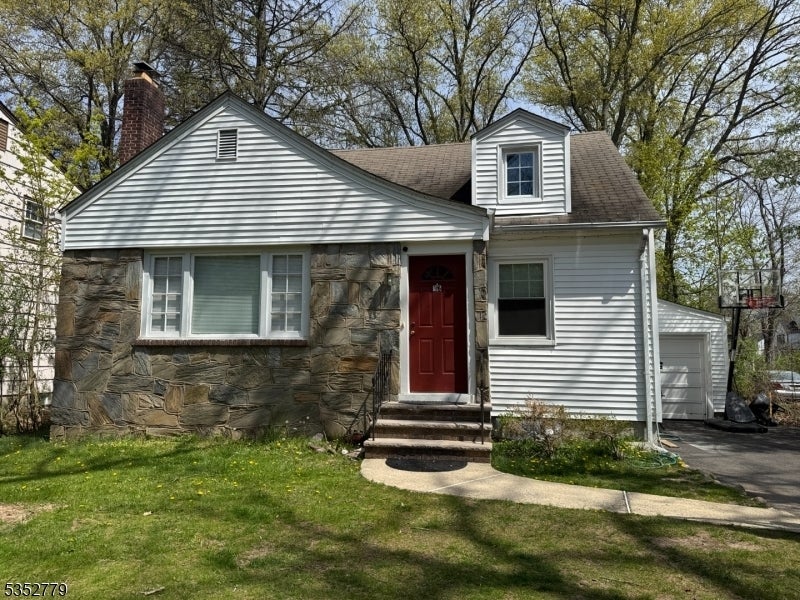 Photo of Listing #3958253