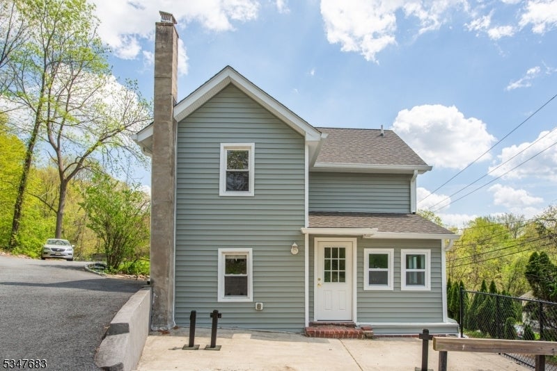 Photo of Listing #3960338