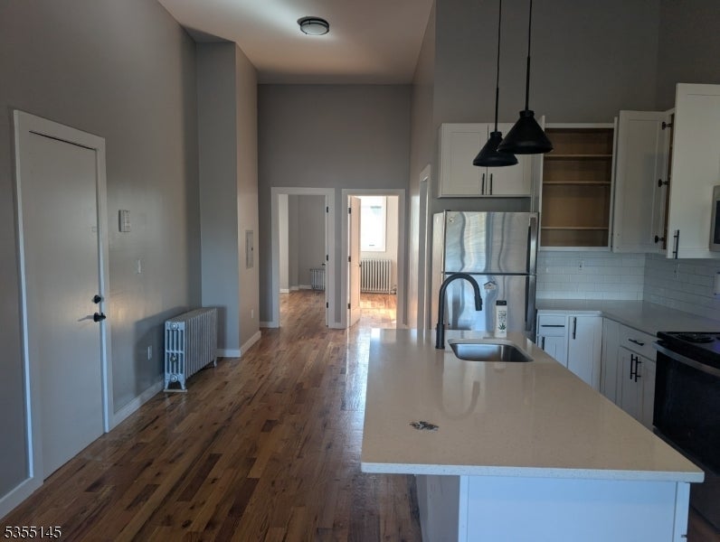 Photo of Listing #3960524