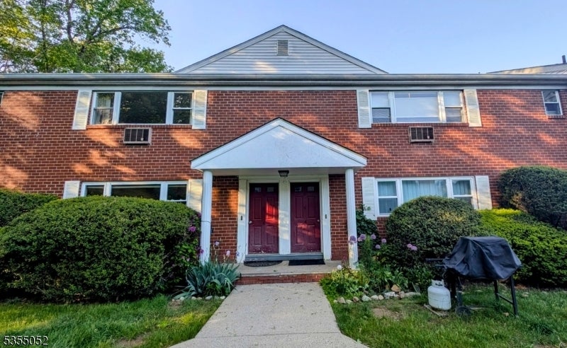 Photo of Listing #3960638
