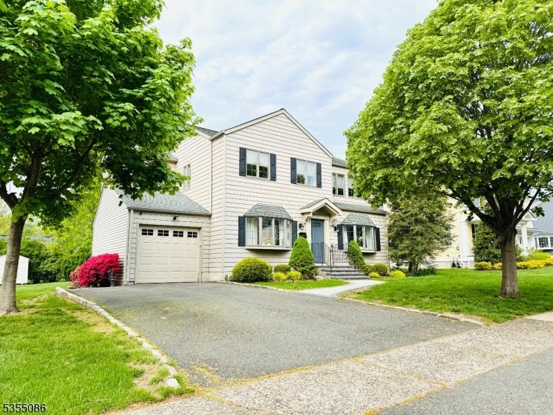 Photo of Listing #3961357