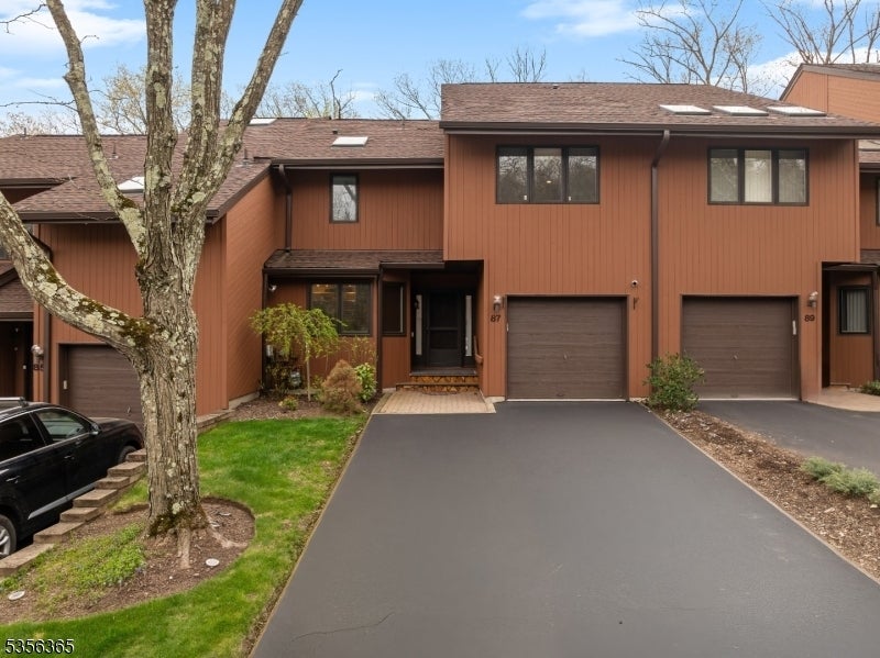 Photo of Listing #3961536