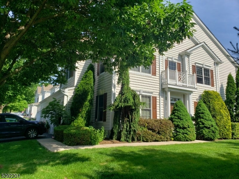 Photo of Listing #3961575