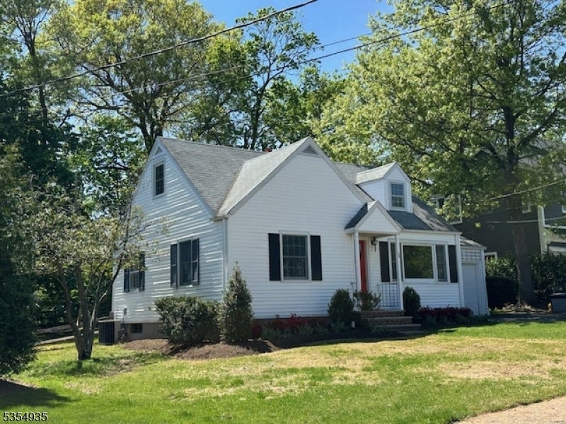 Photo of Listing #3961677