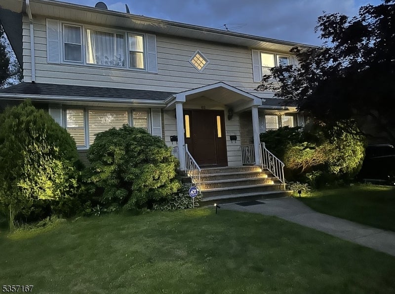 Photo of Listing #3962233
