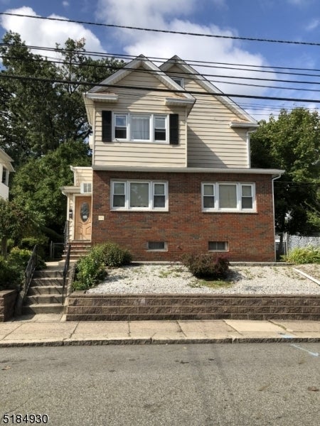 Photo of Listing #3963455