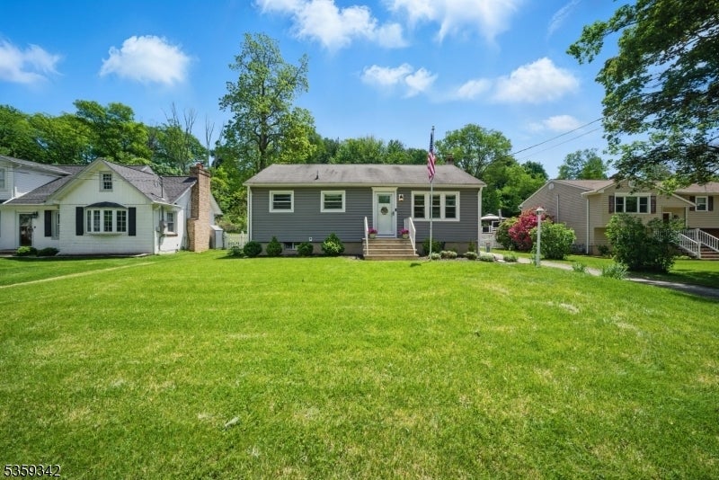 Photo of Listing #3965247