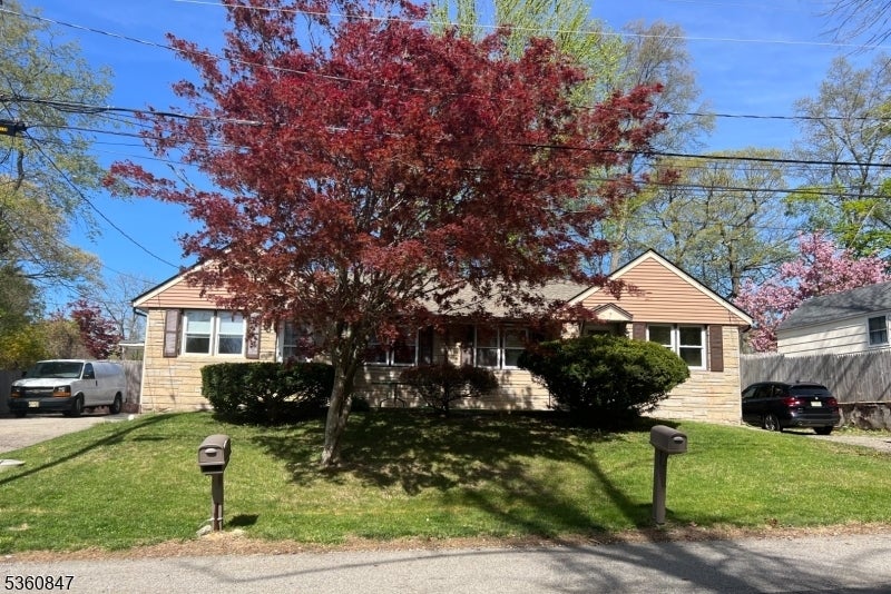 Photo of Listing #3965539