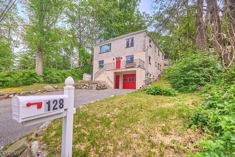 Photo of Listing #3968572