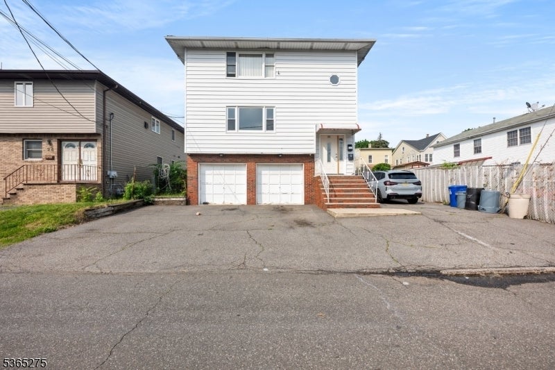 Photo of Listing #3969602