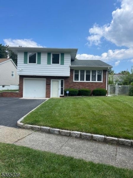 Photo of Listing #3969792