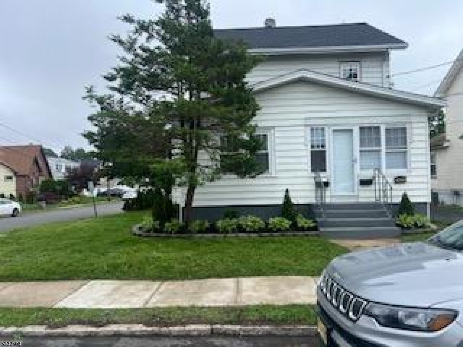Photo of Listing #3969936