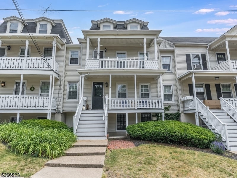 Photo of Listing #3971051
