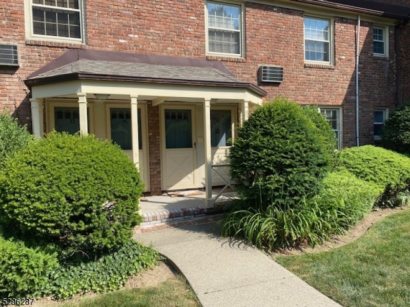 Photo of Listing #3971248