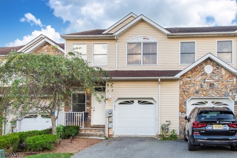 Photo of Listing #3971476