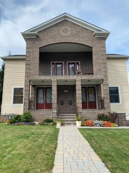 Photo of Listing #3971535