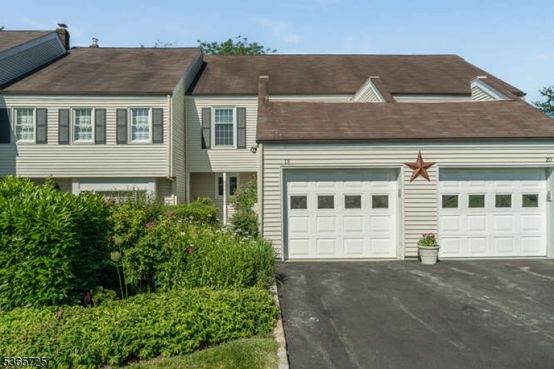 Photo of Listing #3971839