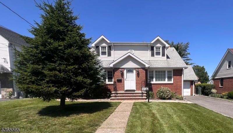 Photo of Listing #3972017