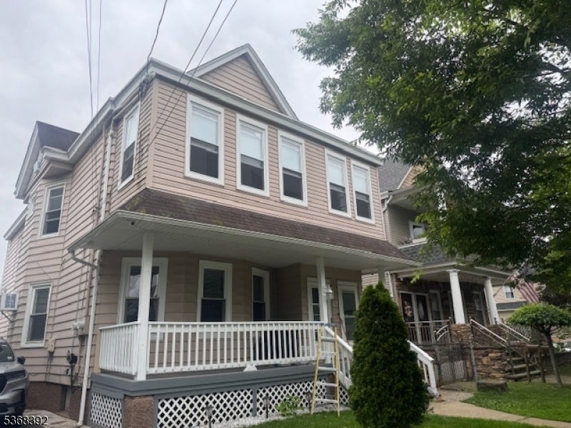 Photo of Listing #3972442