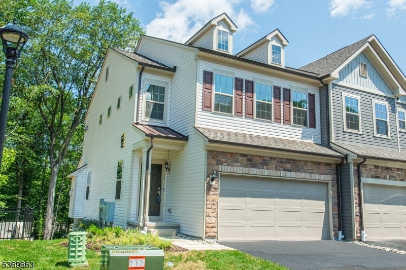 Photo of Listing #3973502