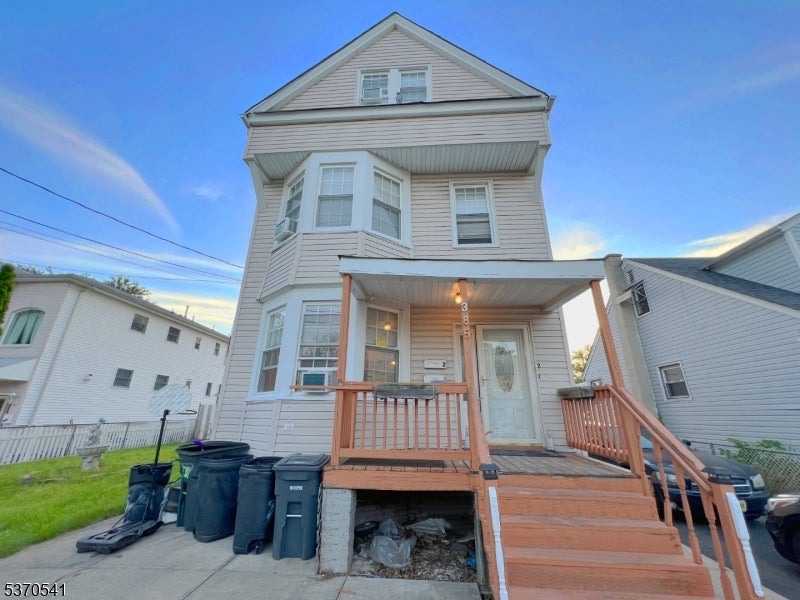Photo of Listing #3974221