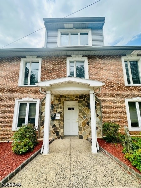 Photo of Listing #3974308