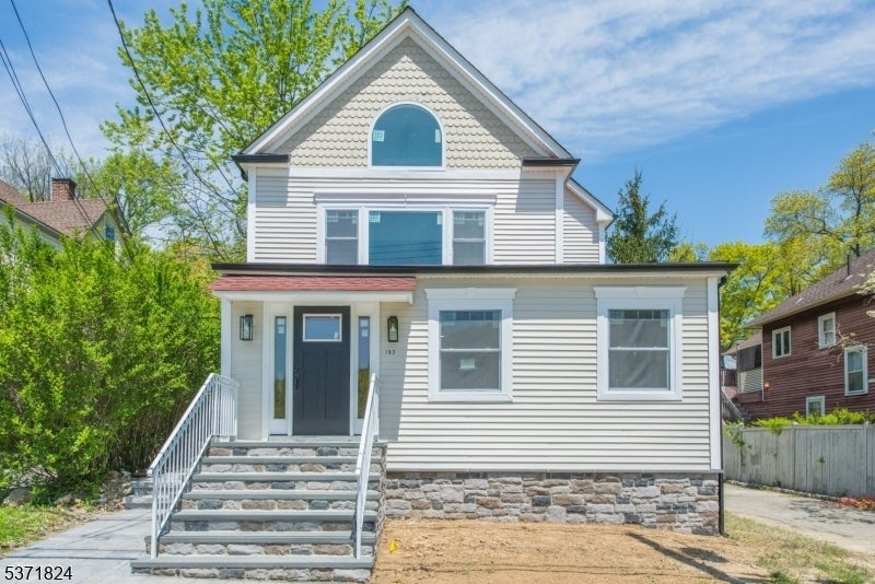 Photo of Listing #3975415