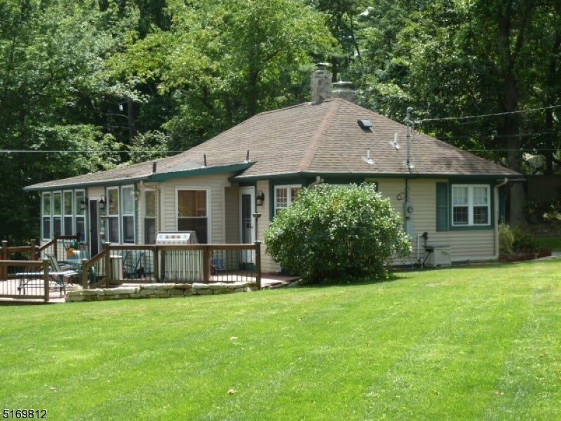 Photo of Listing #3975516