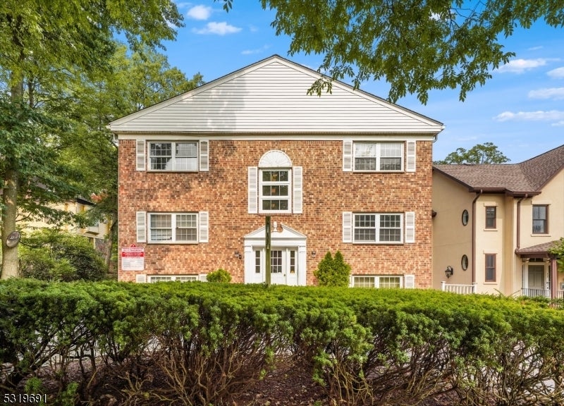 Photo of Listing #3976032
