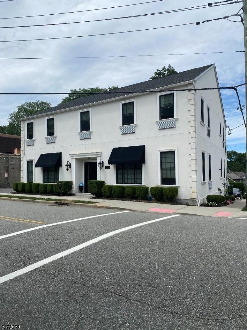 Photo of Listing #3976245