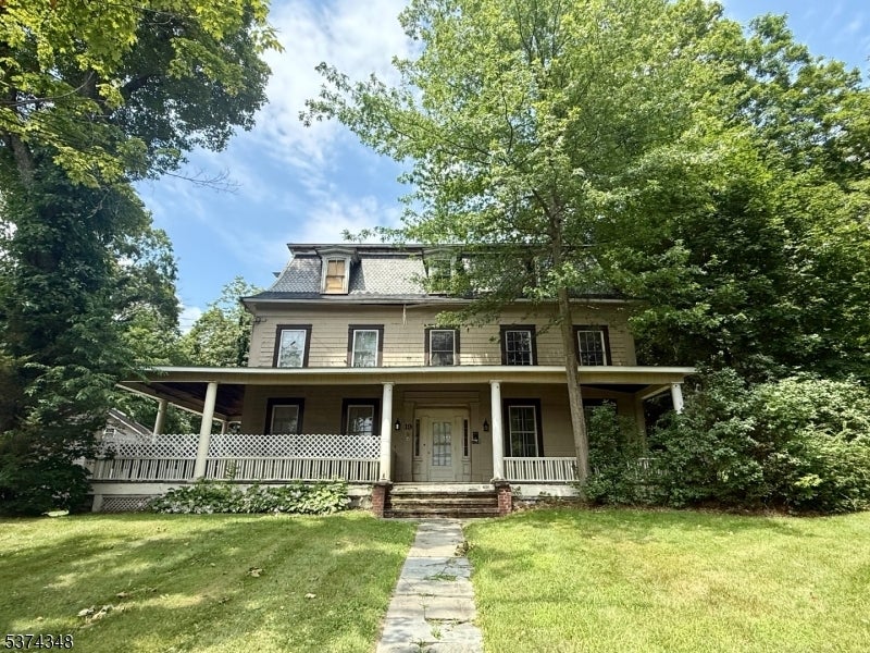 Photo of Listing #3977722