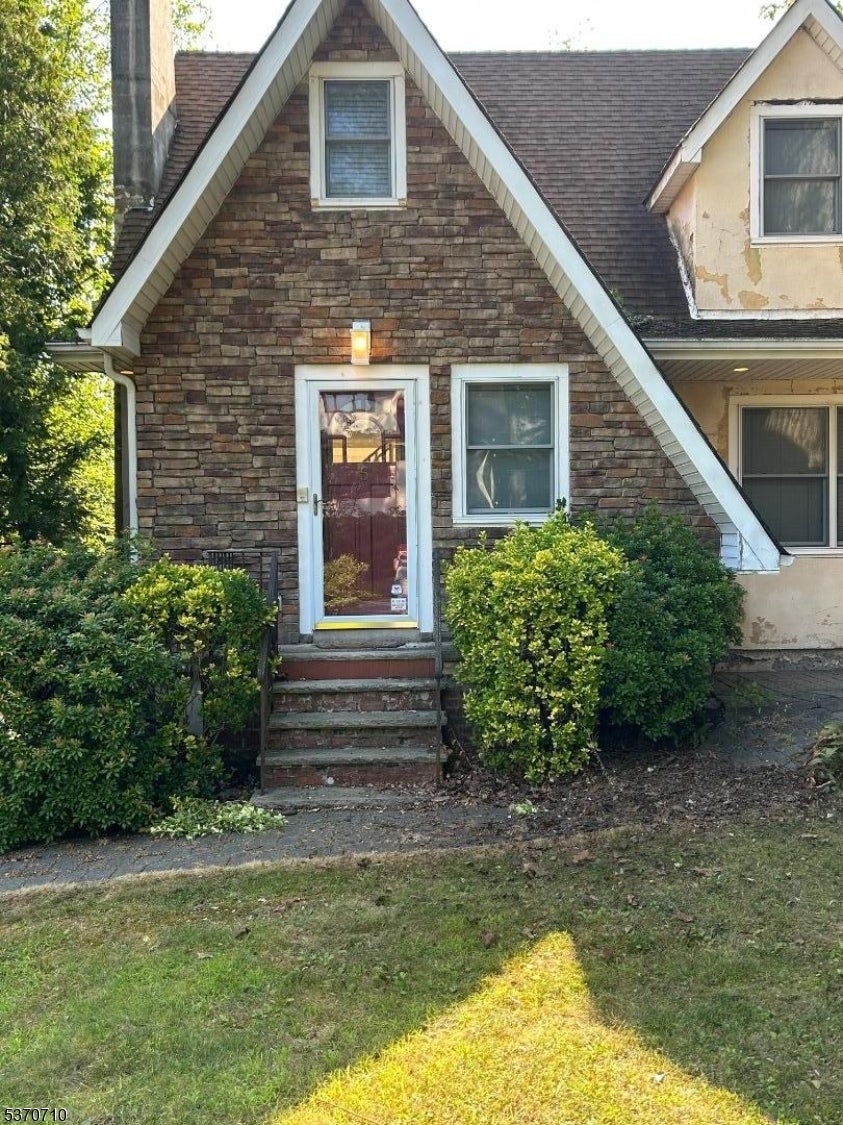 Photo of Listing #3978579