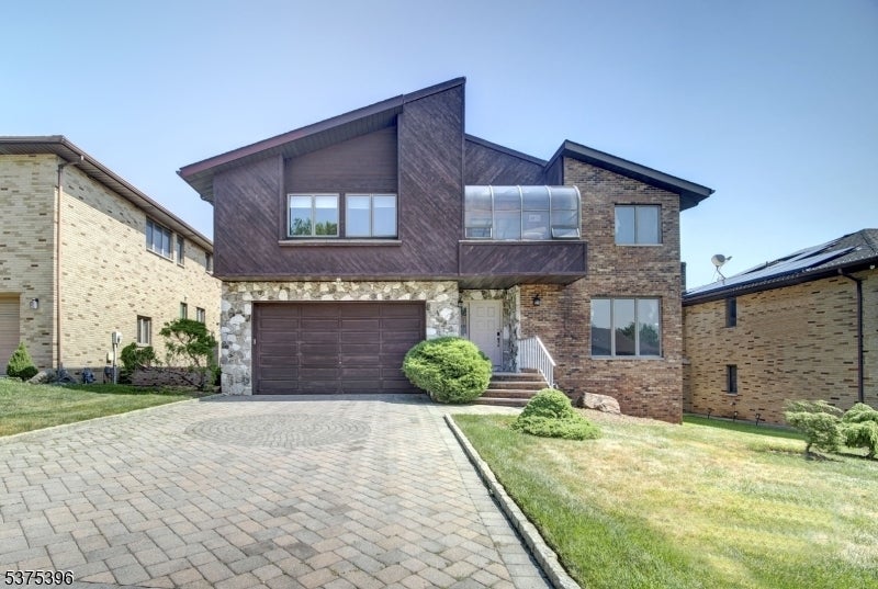Photo of Listing #3978752
