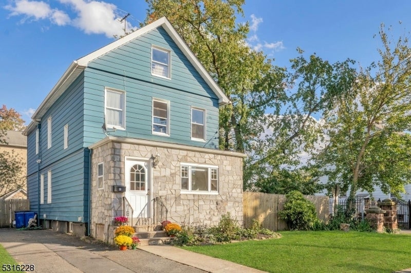 Photo of Listing #3979445