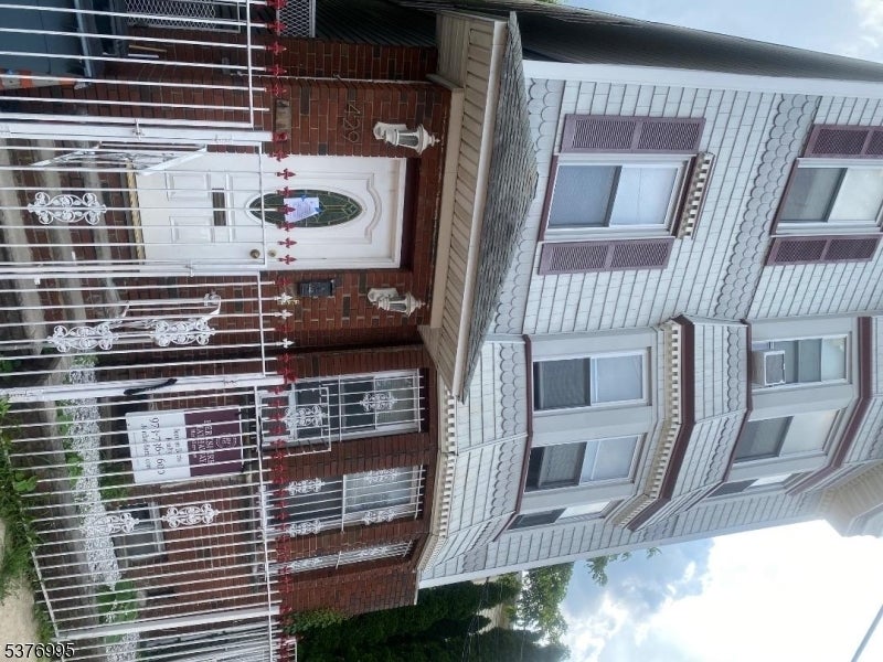 429 18th Avenue, Newark City