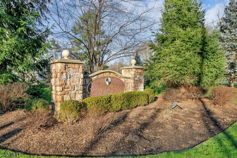 Photo of Listing #3980457