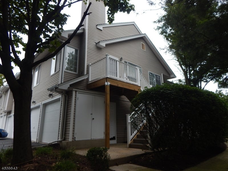 1 Tory Court, Bedminster Twp.