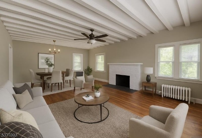 123 S Maple Avenue, Ridgewood Village