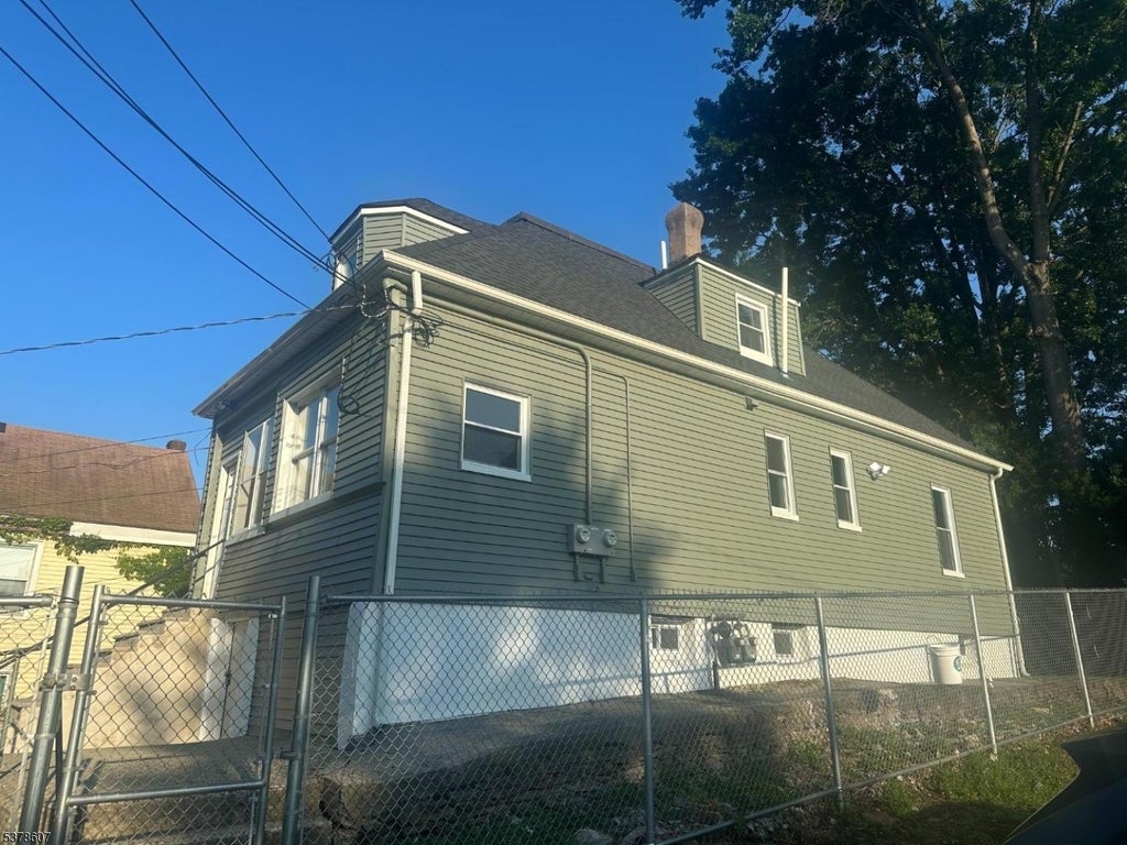 64 Rear Of64highland Avenue, Clifton City