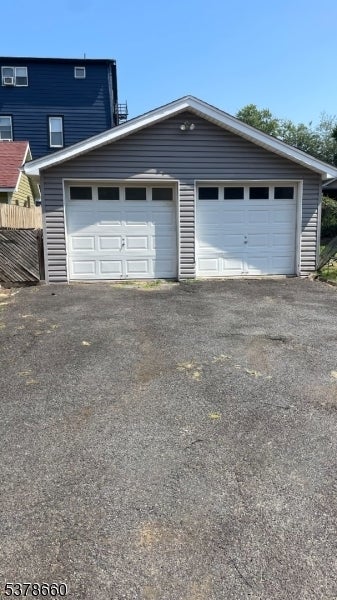 Photo of Listing #3981699