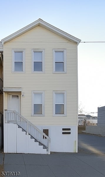 Photo of Listing #3981978