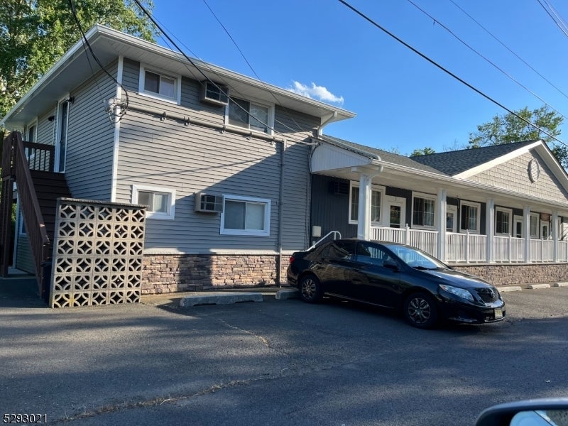Photo of Listing #3982073
