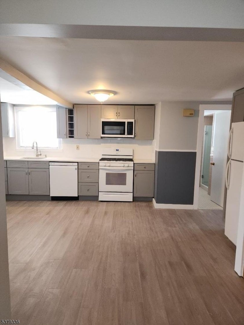Photo of Listing #3983079